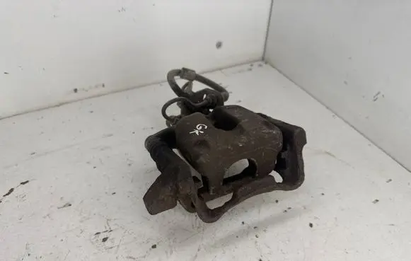 Toyota Prius (XW20) Rear brake caliper 