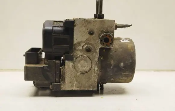 Subaru Forester SF ABS Pump 27531AC030 11000040370
