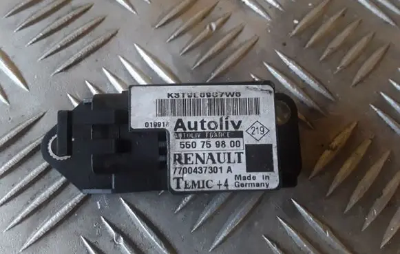 Renault Scenic I Airbag deployment crash/impact sensor 550759800 7700437301A