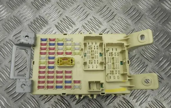 Hyundai ix20 Fuse box set 919501K523