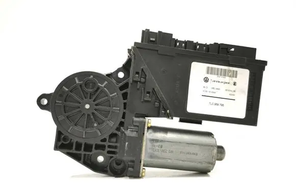 Volkswagen Touareg I Rear door window regulator motor 7L0959795 05074360