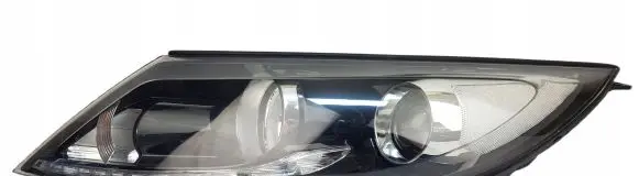KIA Sportage Headlight/headlamp 921013U270