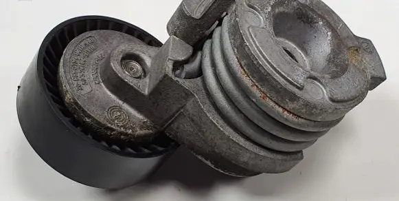 BMW 6 E63 E64 Timing belt tensioner 7549588