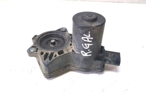 KIA Sorento Hand brake/parking brake motor BC611A1100E