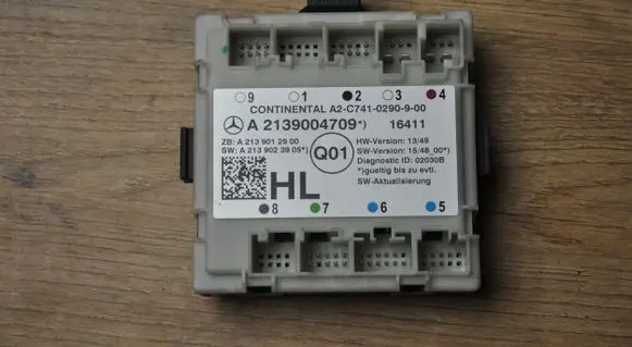 Mercedes-Benz E W213 Door control unit/module A2139004709