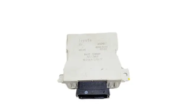 Toyota Avensis T250 Window wiper relay 85940-05040