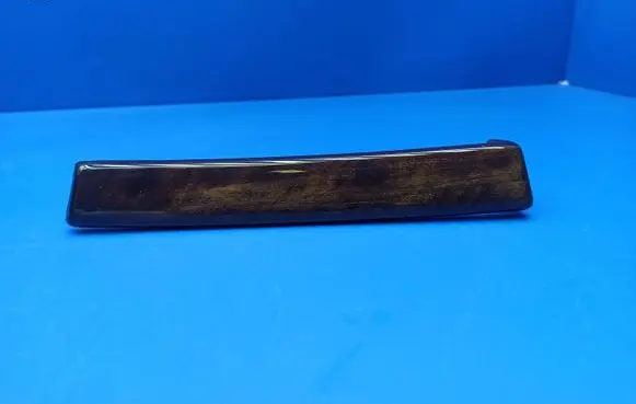 Mercedes-Benz E W211 Dashboard glove box trim A2116800071 8233027 Q04