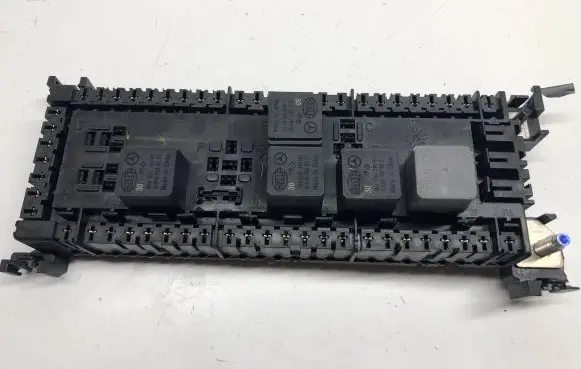 Mercedes-Benz GLE (W166 - C292) Fuse box set A1669061202