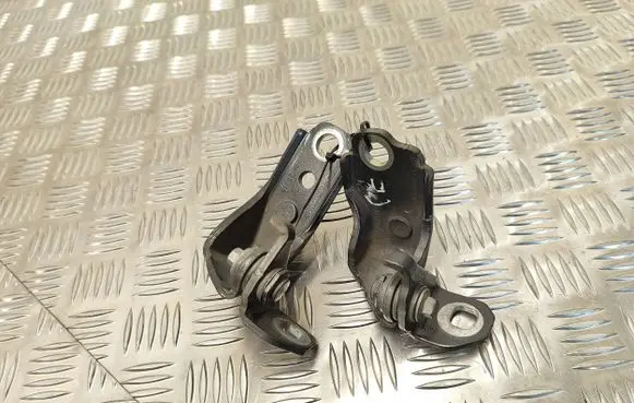 Front door hinge set