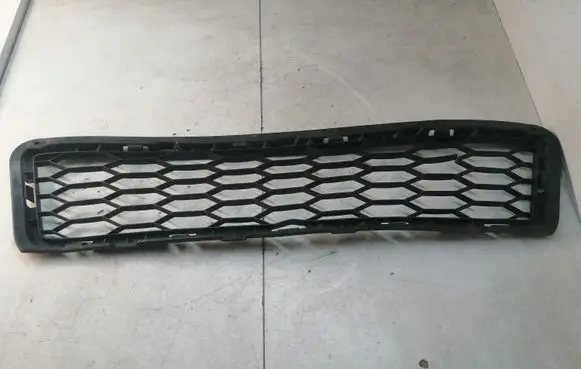 Honda Civic IX Front bumper lower grill 71103TV0