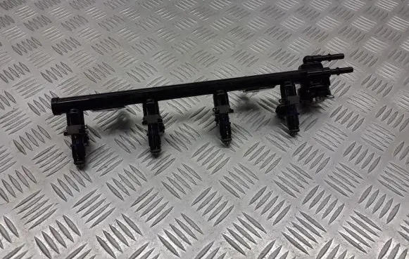 Ford Fiesta Fuel main line pipe 2NIU-9D280-CB
