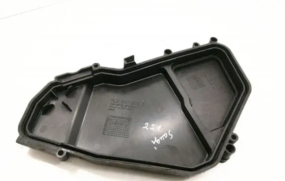 Volkswagen Touareg I Fuse box cover 7L0937576B