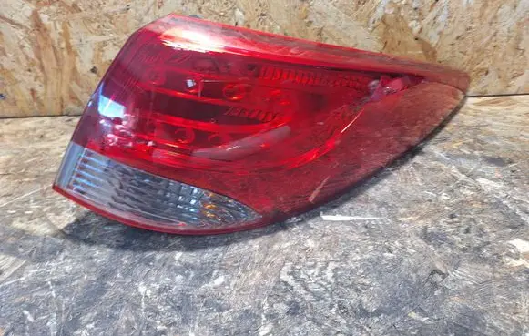 Hyundai ix35 Rear/tail lights 92402-2Y0
