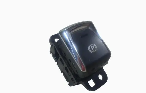 Nissan Qashqai Hand parking brake switch 