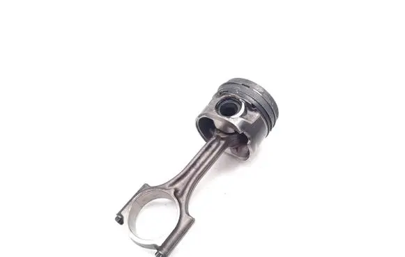 Citroen C4 Cactus Piston with connecting rod YHY 981817848003 DV5RD