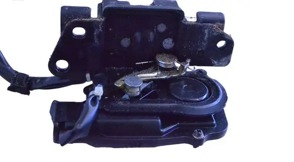 Toyota Prius (XW30) Tailgate/trunk/boot lock/catch/latch 
