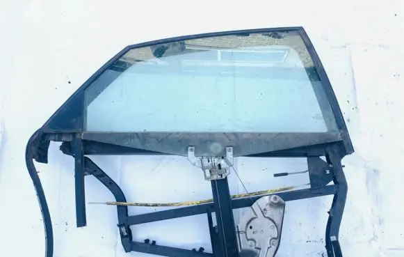 Audi A6 S6 C5 4B Rear door window/glass frame 