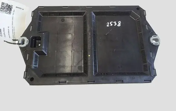 Jaguar XF X250 Fuse module 9X2314D628AC 7370011040