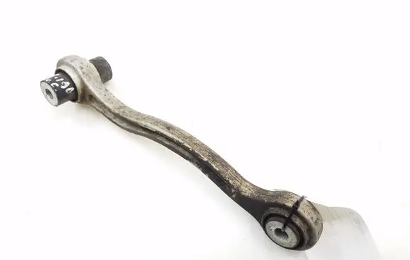 Mercedes-Benz C W204 Rear control arm A2043500553