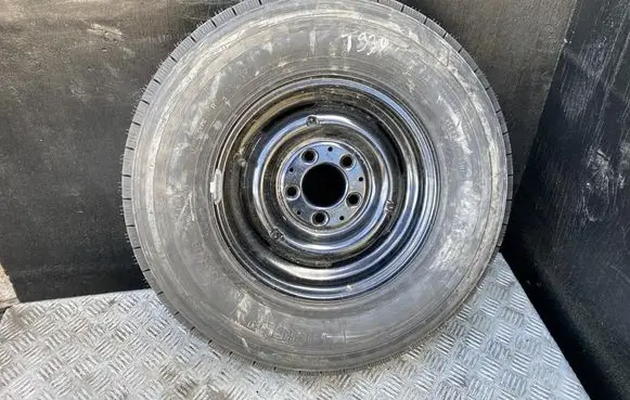 Mercedes-Benz 250 280 W108 R13 spare wheel A1114000202