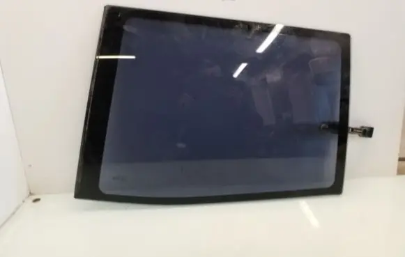 Ford Maverick Rear side window 43R000016