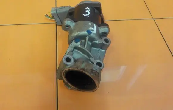 Jaguar S-Type EGR thermostat 4R8Q9D475B 3MB29