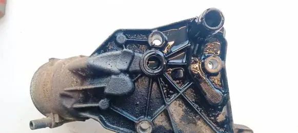 Engine oil radiator