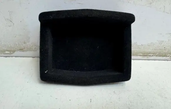 Peugeot 5008 II Dashboard storage box/compartment 9813705080