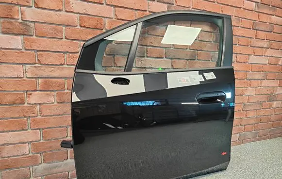 BMW 2 Active Tourer U06 Front door 9627087