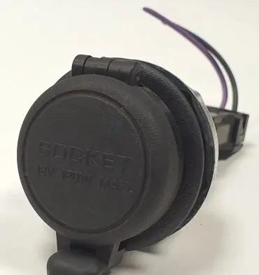 Infiniti FX 12 V Socket (front) 