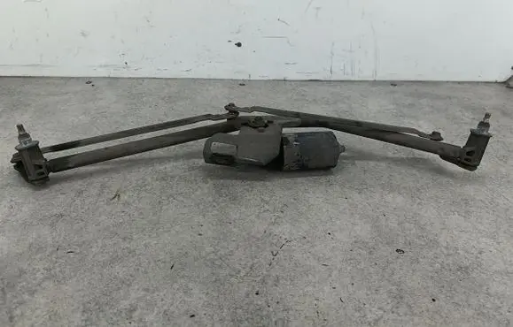 Volkswagen Transporter - Caravelle T4 Front wiper linkage 701955113