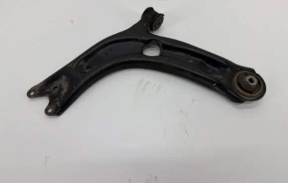 Volkswagen PASSAT B8 Front lower control arm/wishbone 3Q0407153B