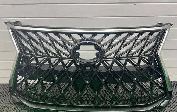Lexus RX 450H Front bumper upper radiator grill GG29004910 GG29004920