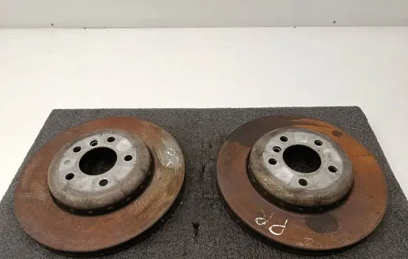 BMW 5 F10 F11 Front brake disc 6898723