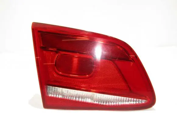 Volkswagen PASSAT B7 Tailgate rear/tail lights 3AE945093K