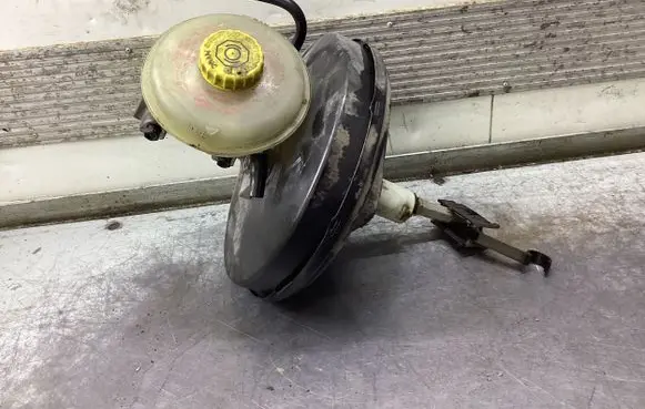 Audi A6 S6 C5 4B Brake booster 8D0612105F 613H