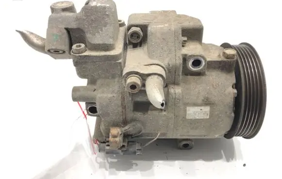 Mercedes-Benz Vaneo W414 Air conditioning (A/C) compressor (pump) 447220-8871