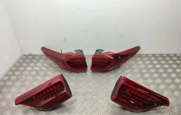 KIA Sportage Rear/tail lights set 92405F1600 92406F1600 92402F1600