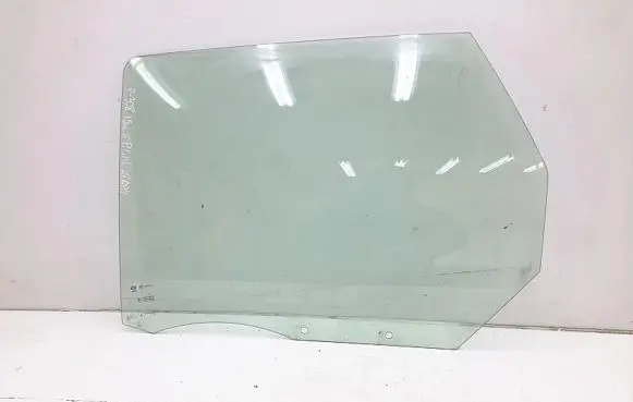 Peugeot 308 Rear door window glass E643R00048