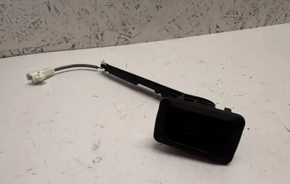 Toyota RAV 4 (XA50) Tailgate/boot open switch button 