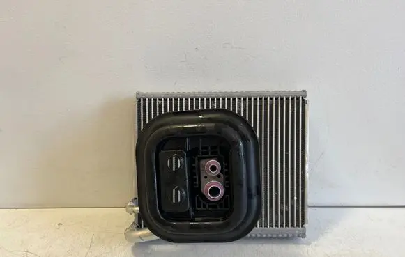 Mercedes-Benz GLB X247 Air conditioning (A/C) radiator (interior) SAEJ2842 A10390830