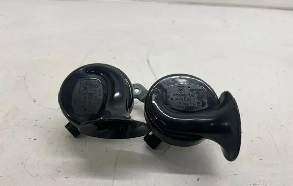 Tesla Model 3 Horn signal 148694300A 0020046 A050690