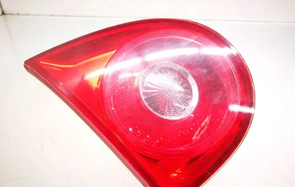 Volkswagen Golf V Tailgate rear/tail lights 1K6945093E