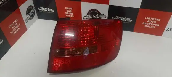 Audi A6 S6 C6 4F Rear/tail lights 89036920