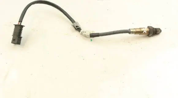 BMW 5 GT F07 Lambda probe sensor 7596908 0258027015