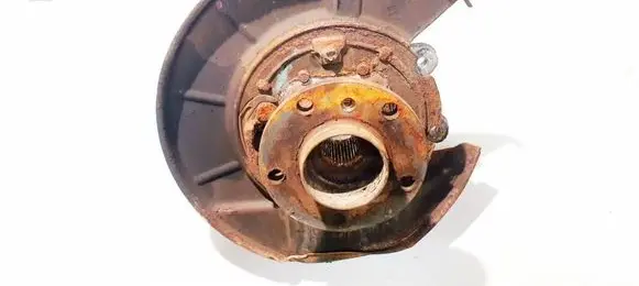 BMW X5 E53 Rear wheel hub