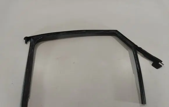 Audi A4 S4 B8 8K Rubber seal rear door window/glass 8K5839439F