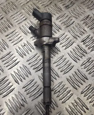 Volvo V50 Fuel injector 0445110188