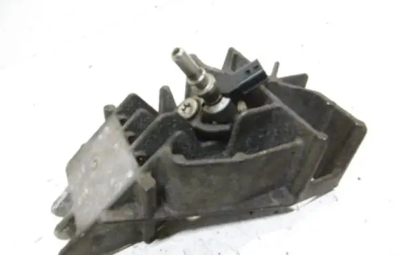Renault Megane III Fuel injector H8200769153