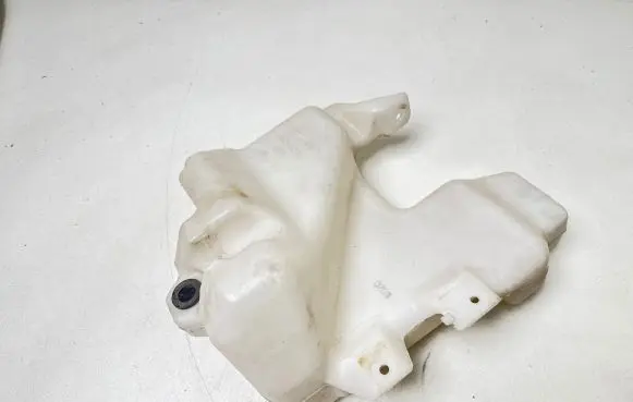 Honda Accord Windshield washer fluid reservoir/tank HLC22029 E13018555